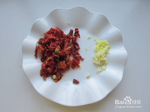 非常好吃的酸菜粉条炒羊肉的做法