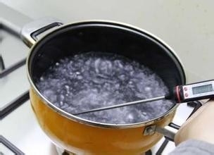 喝母乳拉肚子的分析