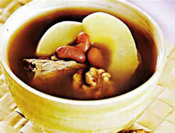 六款食疗方法应对女性脱发