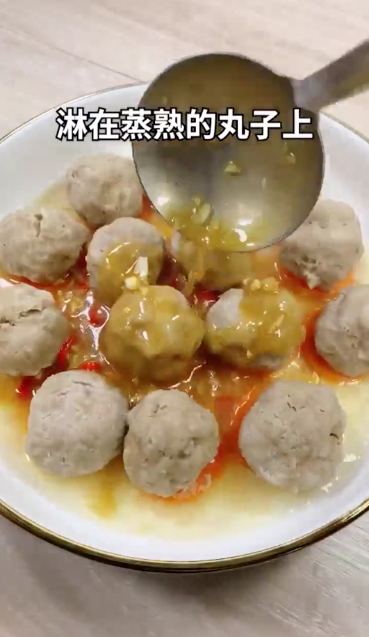 莲藕丸子怎么做