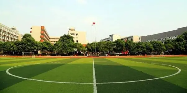 长沙外国语学校是初中还是高中