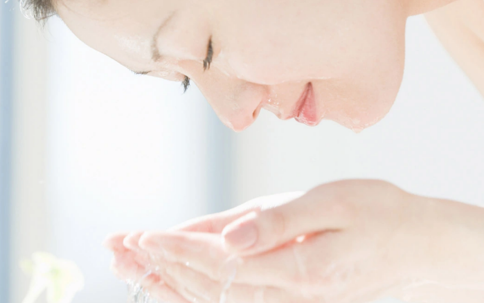 肥皂洗脸对皮肤好吗