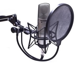 在家里制作一首歌最起码的设备