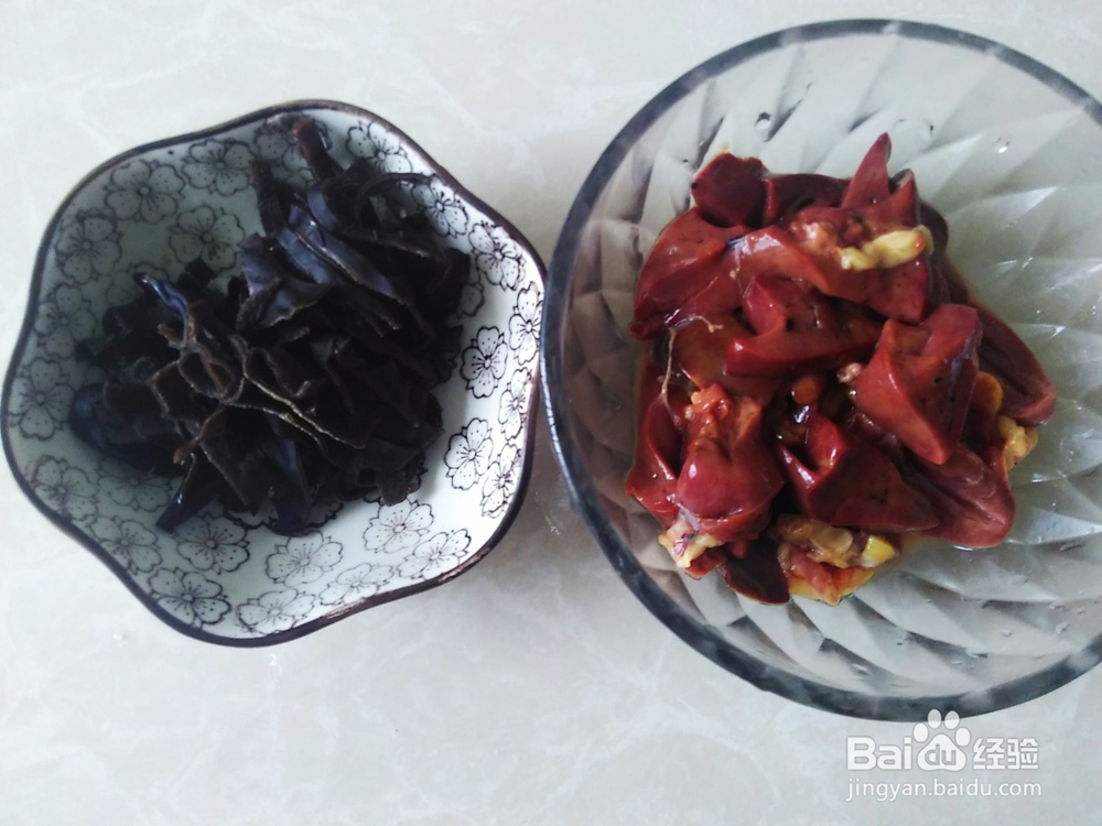 鸡肝木耳粥的做法