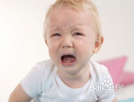 让哭闹宝宝安睡的方法