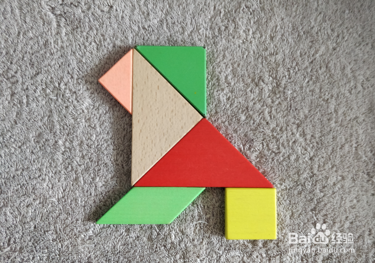 用七巧板怎样拼一只狮子狗?