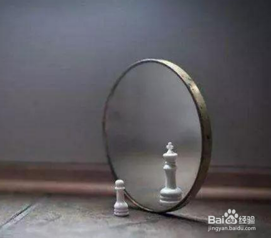 镜子为什么能照出自己