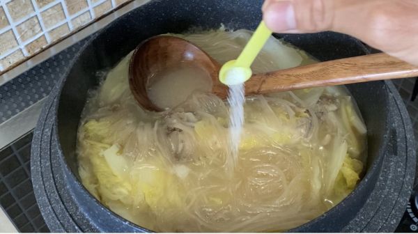 浓汤白菜炖粉条