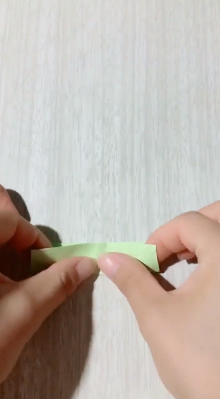 简易莲花折纸怎么做