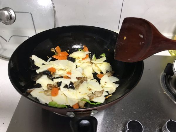 春季清炒山药萝卜