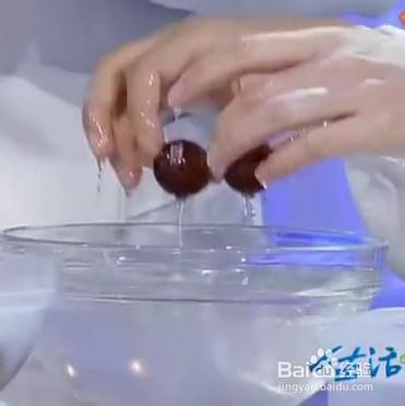 怎么洗葡萄最干净,不用手巧洗比面粉还干净
