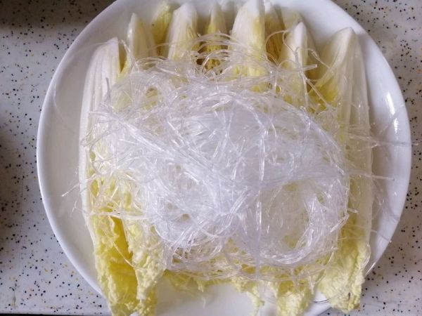 快手蒜蓉粉丝娃娃菜