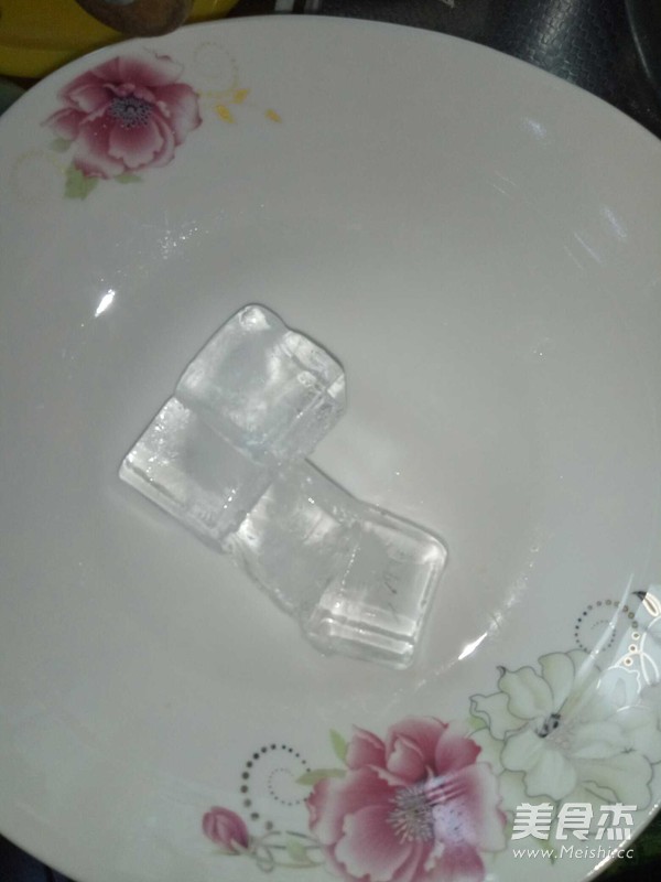 木耳刺身的做法