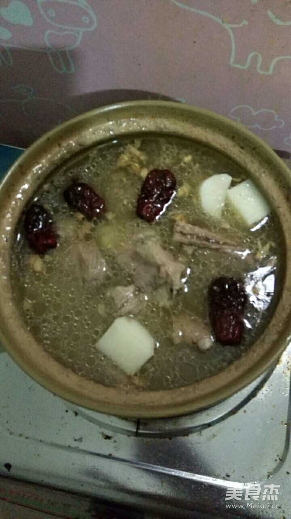 淮山猪骨汤的做法