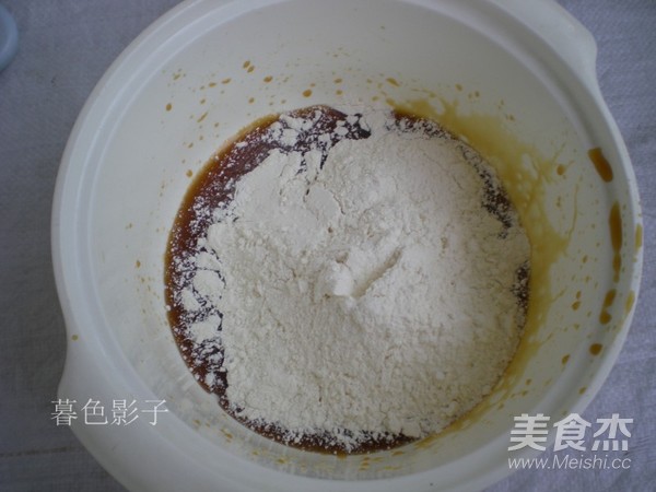 广式咸蛋黄月饼