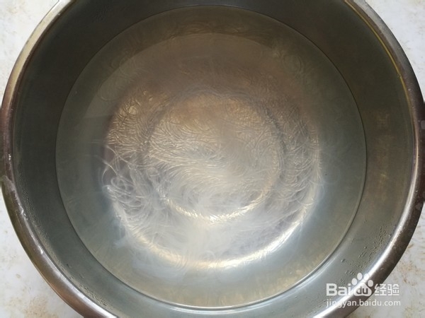 特色酸菜炒粉条