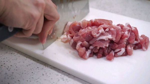 湖南湘西特色米粉独家秘方肉哨臊子