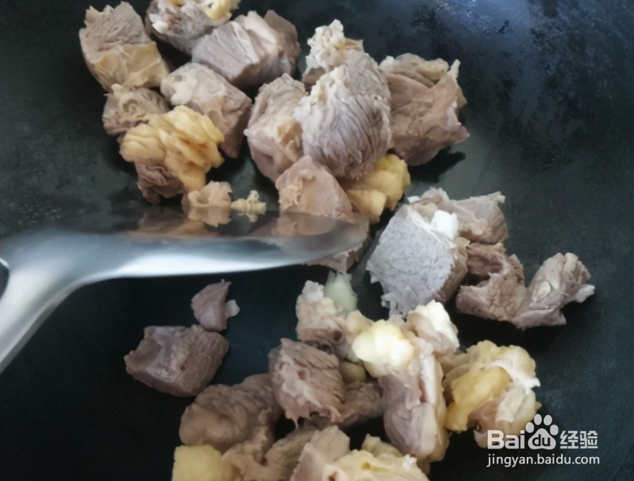 家庭自制萝卜焖牛腩