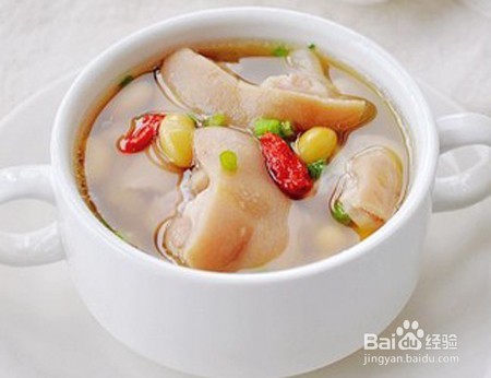 怎样制作萝卜猪蹄汤