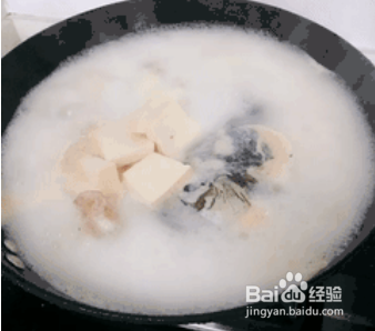 鱼头豆腐汤,简单易做零失败,鲜美得很