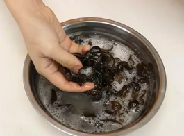 如何泡木耳又快又好，不用热水哦！