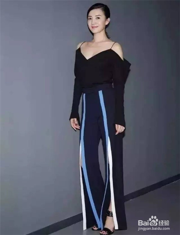 裤子开衩了？小宋佳李宇春教你这样穿更时尚！