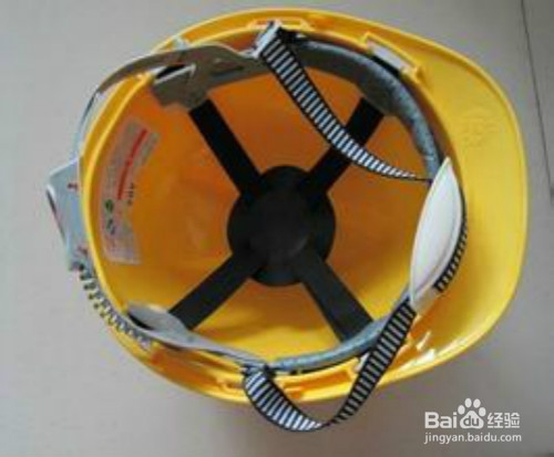 如何正确使用安全帽