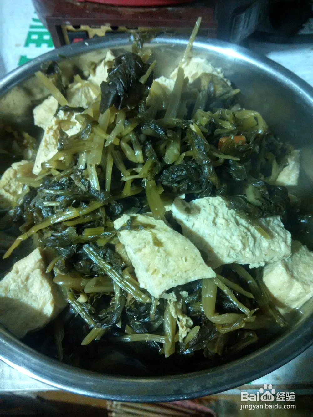 尖辣椒炖雪里红冻豆腐