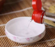 用白醋洗脸有什么好处
