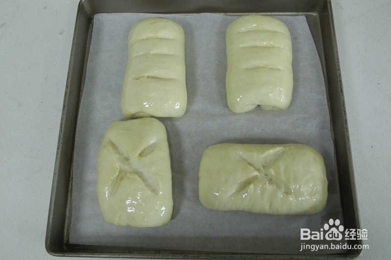 好吃简单的牛奶餐包做法教程