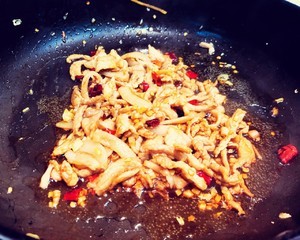 酸菜肉丝炒毛豆