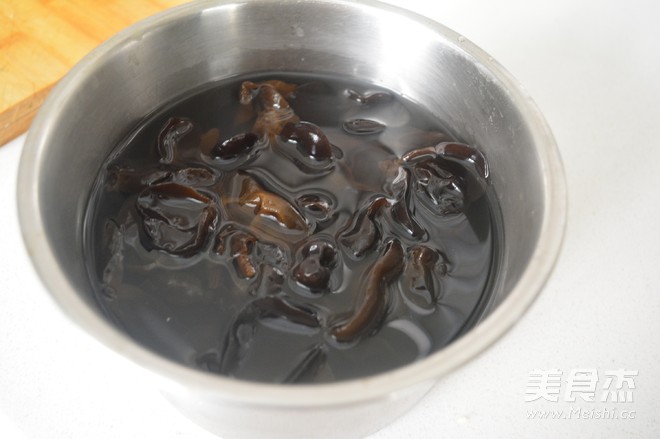 凉拌木耳的做法