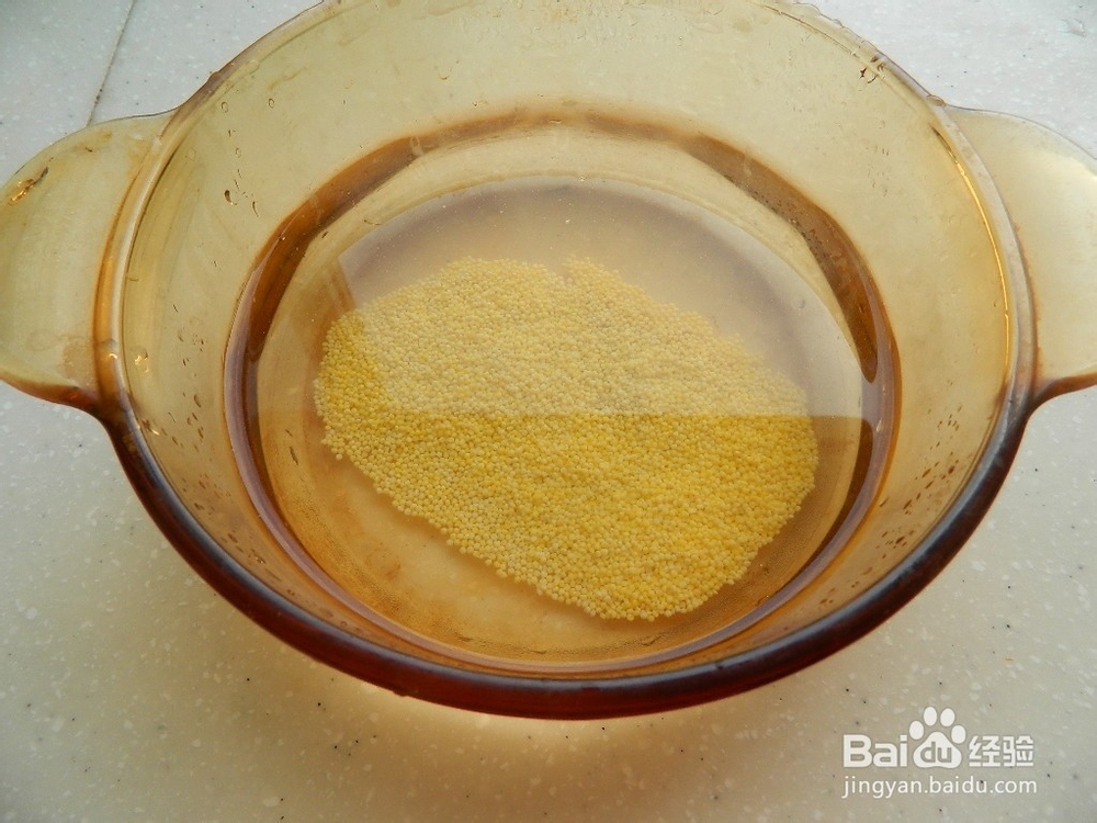 简单早餐杂粮粥——小米绿豆红薯粥
