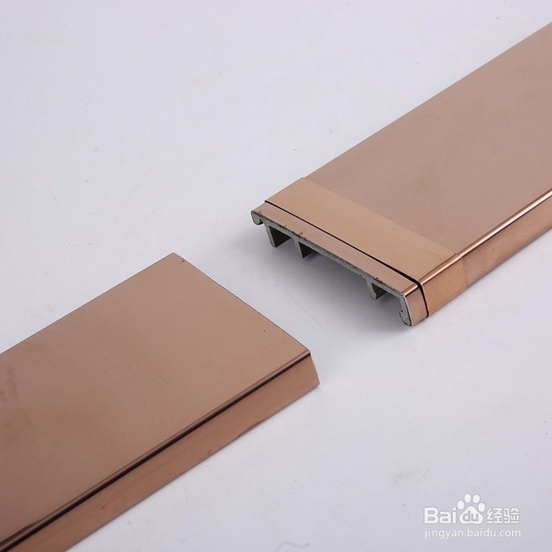 满业牌成品不锈钢踢脚线安装介绍