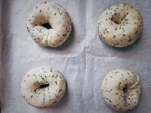 红茶牛奶贝果的做法