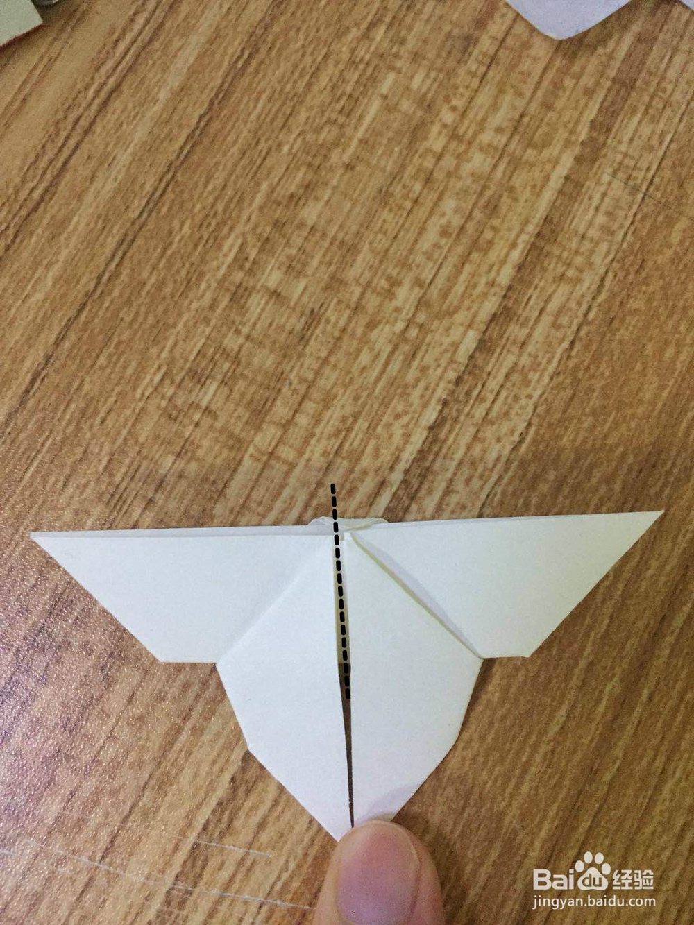 蝴蝶纸张折纸方法
