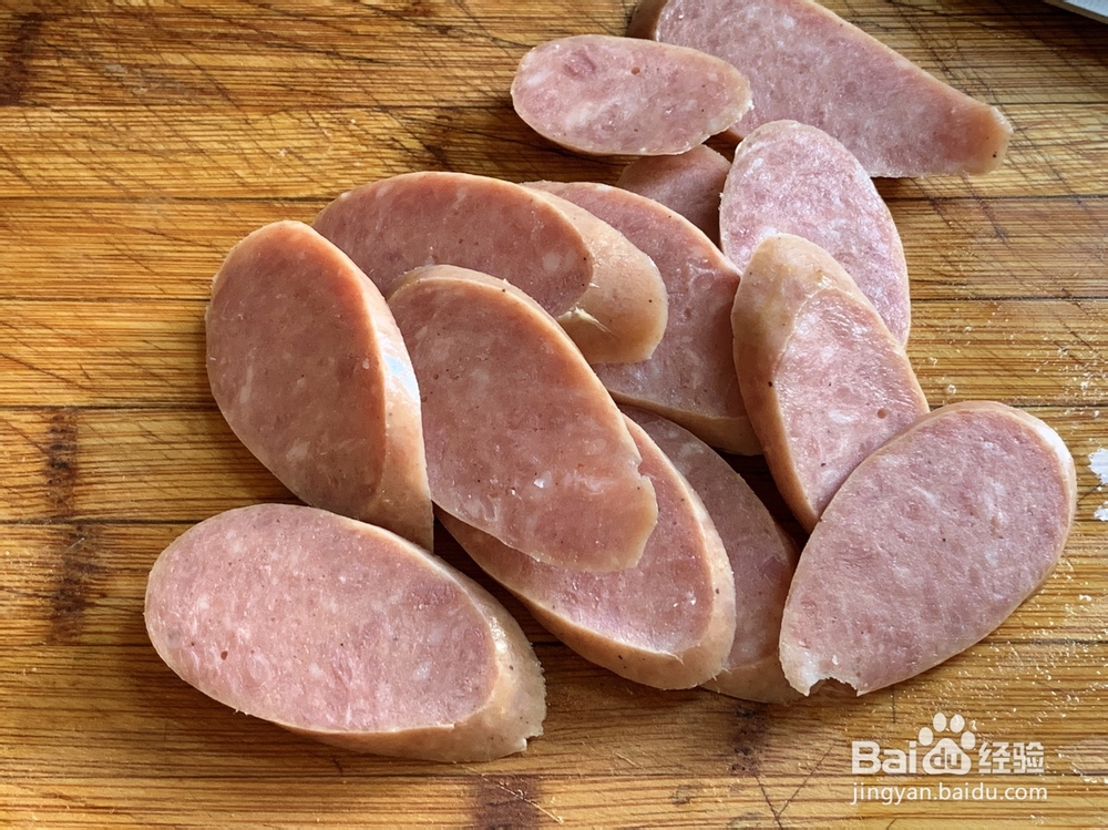 香到炸裂的蚝油香肠西兰花光盘