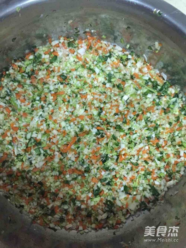 猪肉饺子的做法