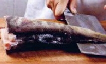 家常菜：五香熏马哈鱼怎么做?