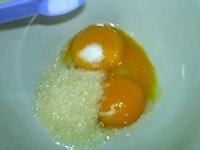 新手也会做的西红柿戚风蛋糕