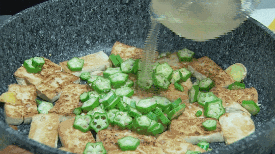 秋葵豆腐