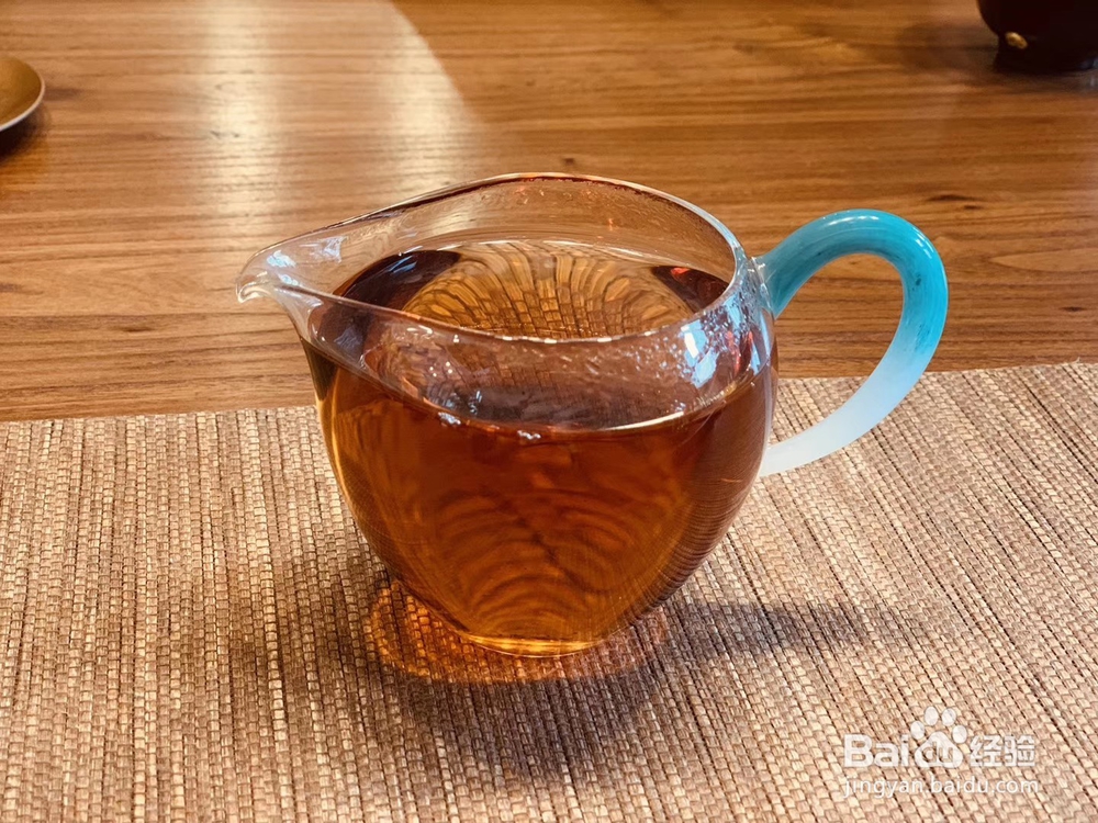 如何煮一壶枣香四溢老白茶（贡眉寿眉懒人泡法）