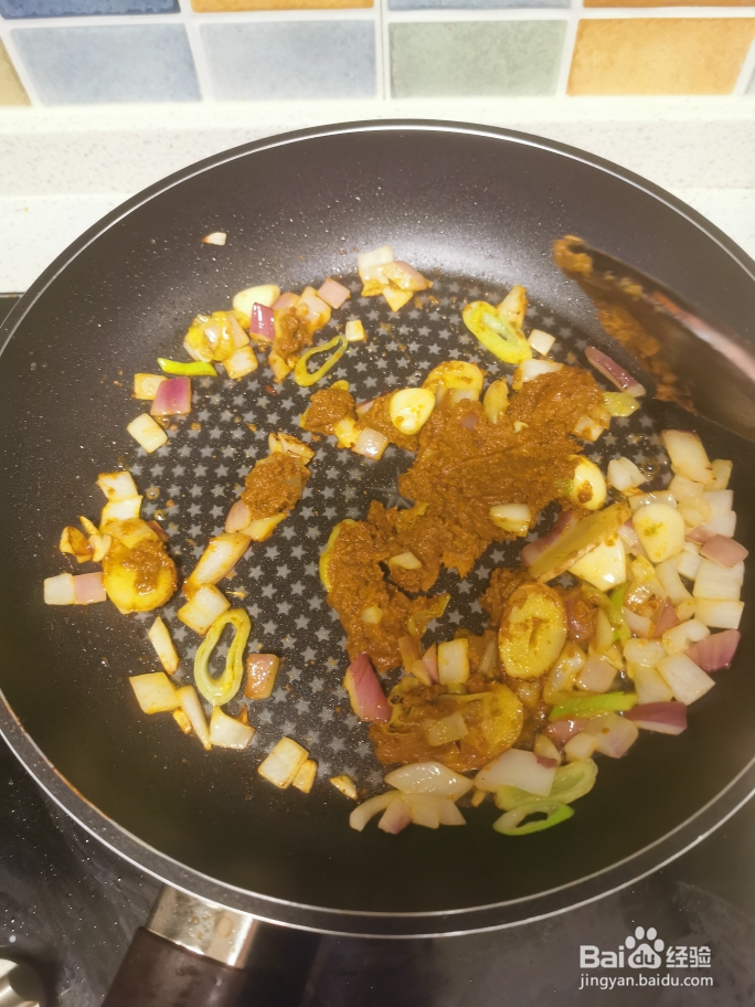 怎么简单的做泰式黄咖喱虾?