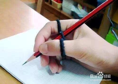 家长如何帮助一年级的孩子顺利度过写字难关？