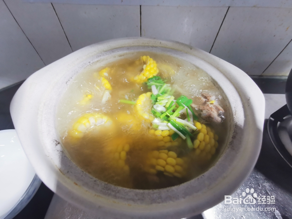 如何做玉米排骨汤?