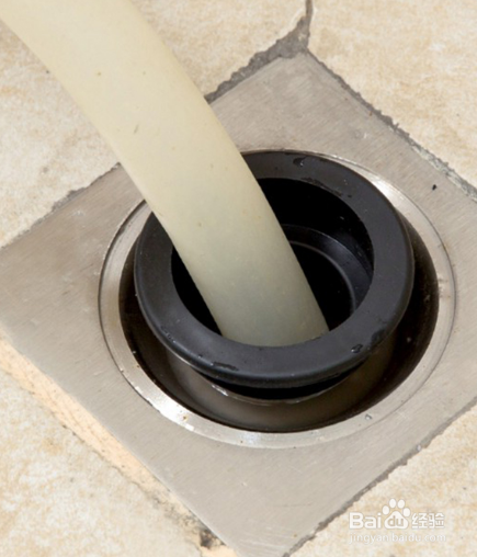 厨房下水道堵了会反水