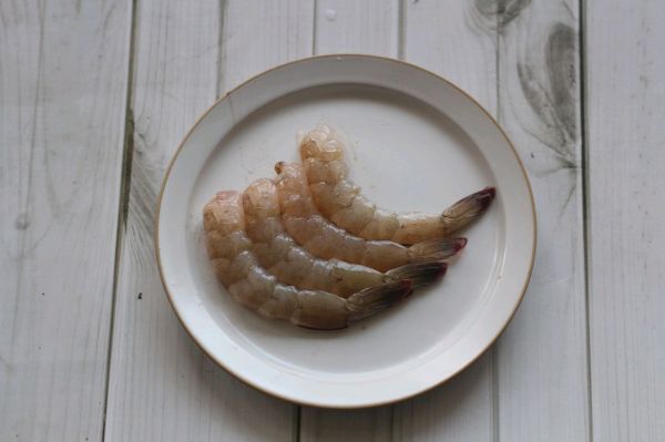 海鲜墨鱼汁披萨