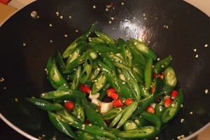 超下饭的辣椒炒肉怎么做