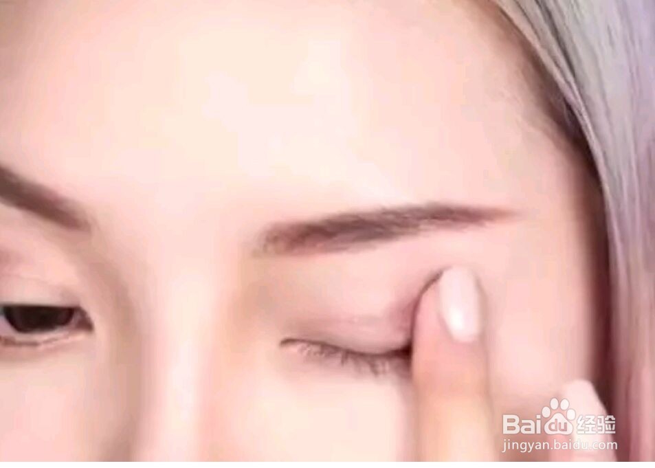 怎么简单化妆?为什么要化妆?化妆需要什么工具