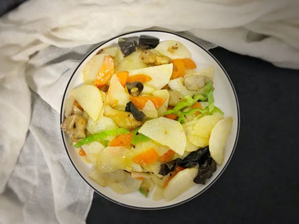 春季清炒山药萝卜
